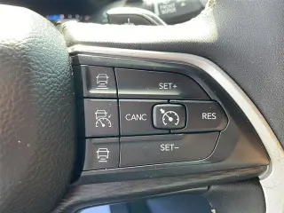 Jeep Grand Cherokee 2023 4x4 Laredo 4dr SUV