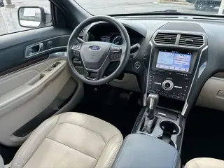 Ford Explorer 2019 Limited 4dr SUV
