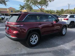 Jeep Grand Cherokee 2024 4x2 Limited 4dr SUV