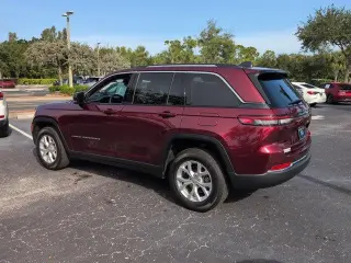 Jeep Grand Cherokee 2024 4x2 Limited 4dr SUV