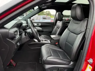 Ford Explorer 2024 AWD ST 4dr SUV