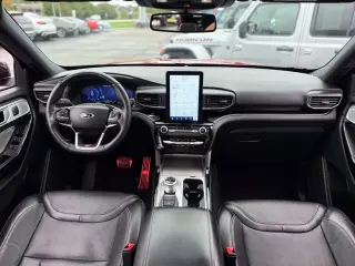 Ford Explorer 2024 AWD ST 4dr SUV