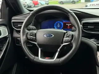 Ford Explorer 2024 AWD ST 4dr SUV