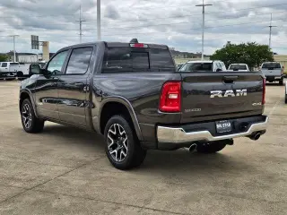 Ram 1500 2026 4x4 Laramie 4dr Crew Cab 5.6 ft. SB Pickup