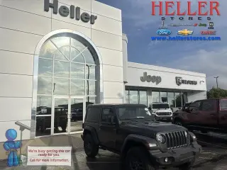 Jeep Wrangler 2024 4x4 Sport SUV de 2 puertas