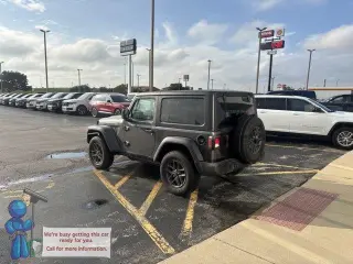 Jeep Wrangler 2024 4x4 Sport SUV de 2 puertas