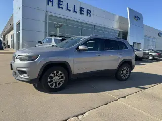 Jeep Cherokee 2019 4x4 Latitude Plus 4dr SUV