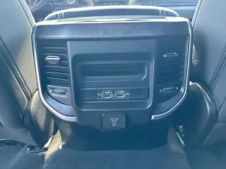 Ram 1500 2022 4x4 Lone Star 4dr Crew Cab 5.6 ft. SB Pickup
