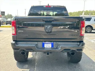 Ram 1500 2021 4x4 Big Horn 4dr Crew Cab 5.6 ft. SB Pickup