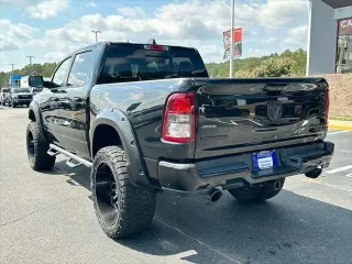 Ram 1500 2021 4x4 Big Horn 4dr Crew Cab 5.6 ft. SB Pickup