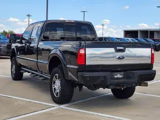 Ford F-250 Super Duty 2015 4x4 King Ranch 4dr Crew Cab 6.8 ft. SB Pickup