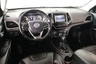 Jeep Cherokee 2020 Latitude Plus SUV de 4 puertas