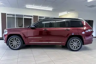 Jeep Grand Cherokee L 2021 4x4 Summit 4dr SUV
