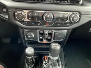 Jeep Wrangler 2024 4x4 Sahara 4xe 4dr SUV