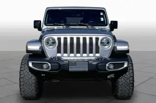 Jeep Wrangler Unlimited 2018 4x4 Sahara 4dr SUV (versión media del año)