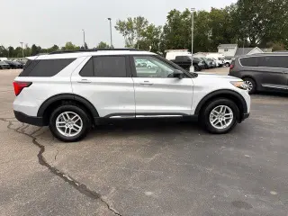 Ford Explorer 2025 AWD Active 4dr SUV