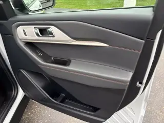 Ford Explorer 2025 AWD Active 4dr SUV