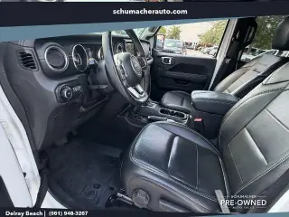 Jeep Wrangler Unlimited 2019 4x4 Sahara 4dr SUV