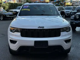 Jeep Grand Cherokee 2018 4x4 Upland 4dr SUV