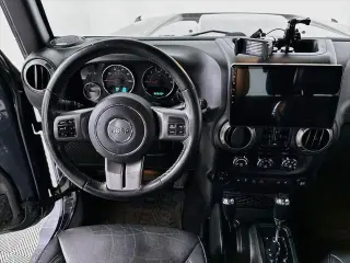 Jeep Wrangler JK Unlimited 2018 4x4 Sahara 4 puertas SUV