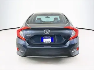 Honda Civic 2016 LX 4dr Sedán CVT