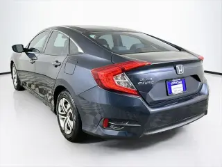 Honda Civic 2016 LX 4dr Sedán CVT