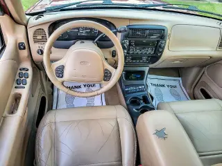 Ford Explorer 2000 4dr Eddie Bauer 4WD SUV