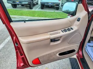 Ford Explorer 2000 4dr Eddie Bauer 4WD SUV