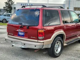 Ford Explorer 2000 4dr Eddie Bauer 4WD SUV
