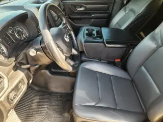 Ram 1500 2021 4x4 Tradesman 4dr Quad Cab 6.4 ft. SB Pickup