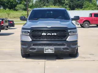 Ram 1500 2021 4x4 Tradesman 4dr Quad Cab 6.4 ft. SB Pickup