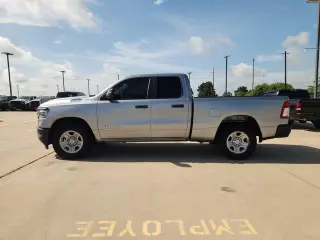 Ram 1500 2021 4x4 Tradesman 4dr Quad Cab 6.4 ft. SB Pickup