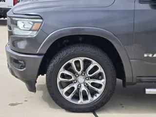 Ram 1500 2021 4x2 Laramie 4dr Crew Cab 5.6 ft. SB Pickup