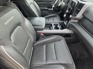 Ram 1500 2021 4x2 Laramie 4dr Crew Cab 5.6 ft. SB Pickup