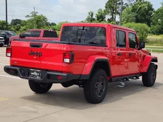 Jeep Gladiator 2025 4x4 Big Bear 4dr Crew Cab 5.0 ft. SB