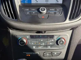 Ford Escape 2017 AWD SE 4dr SUV