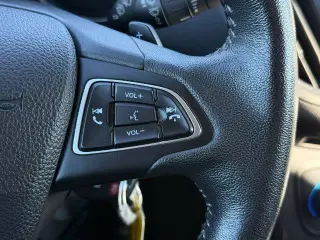 Ford Escape 2017 AWD SE 4dr SUV