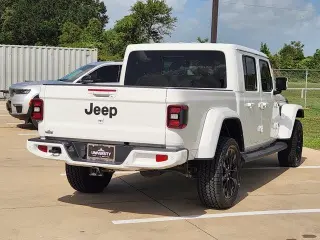 Jeep Gladiator 2023 4x4 Overland 4dr Crew Cab 5.0 ft. SB