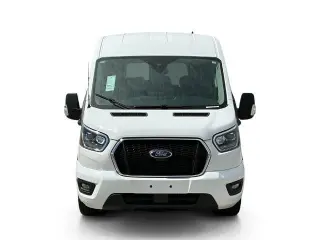 Ford Transit 2023 350 XLT 3dr LWB Techo Medio Furgón de Pasajeros