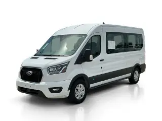 Ford Transit 2023 350 XLT 3dr LWB Techo Medio Furgón de Pasajeros
