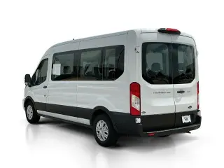 Ford Transit 2023 350 XLT 3dr LWB Techo Medio Furgón de Pasajeros