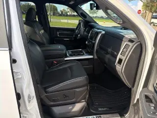 Ram 1500 2018 4x4 Laramie Limited 4p Cab 5.5 ft. SB Pickup