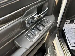 Ram 1500 2018 4x4 Laramie Limited 4p Cab 5.5 ft. SB Pickup