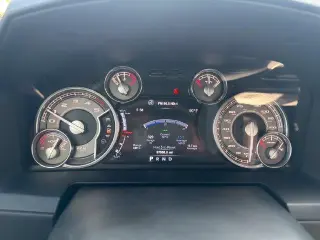 Ram 1500 2018 4x4 Laramie Limited 4p Cab 5.5 ft. SB Pickup