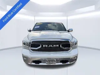 Ram 1500 2018 4x4 Laramie Limited 4p Cab 5.5 ft. SB Pickup