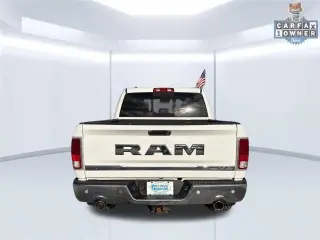 Ram 1500 2018 4x4 Laramie Limited 4p Cab 5.5 ft. SB Pickup