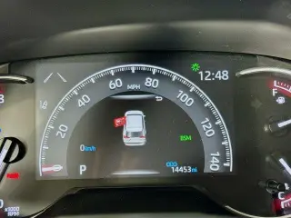Toyota RAV4 2025 AWD XLE 4p SUV