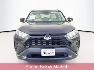 Toyota RAV4 2025 AWD XLE 4p SUV