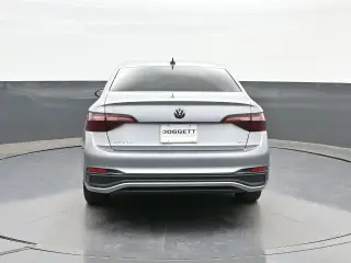 Volkswagen Jetta 2023 SE 4p Sedan