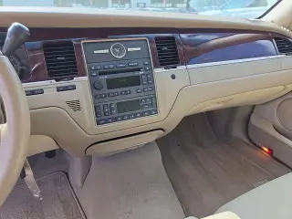 Lincoln Town Car 2008 Signature Limited 4dr Sedán